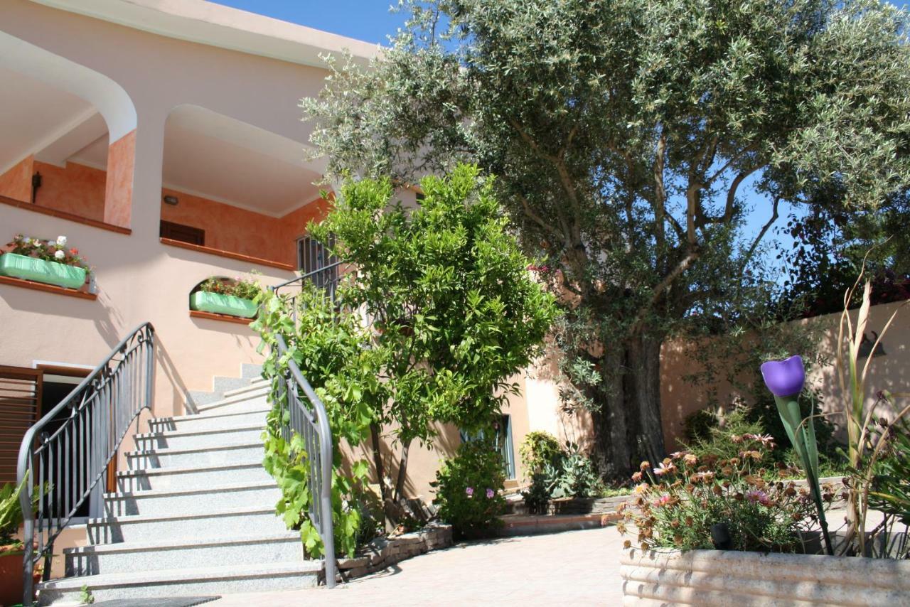 Villa La Scaletta Альгеро Экстерьер фото